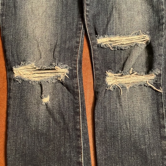 Joe's Jeans Addison Distressed Skinny Jeans Size 28 - Picture 9 of 12